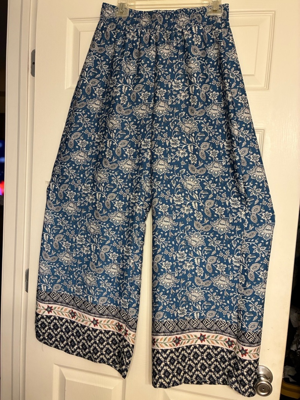 NWOT Joie Blue Floral Palazzo Pants M